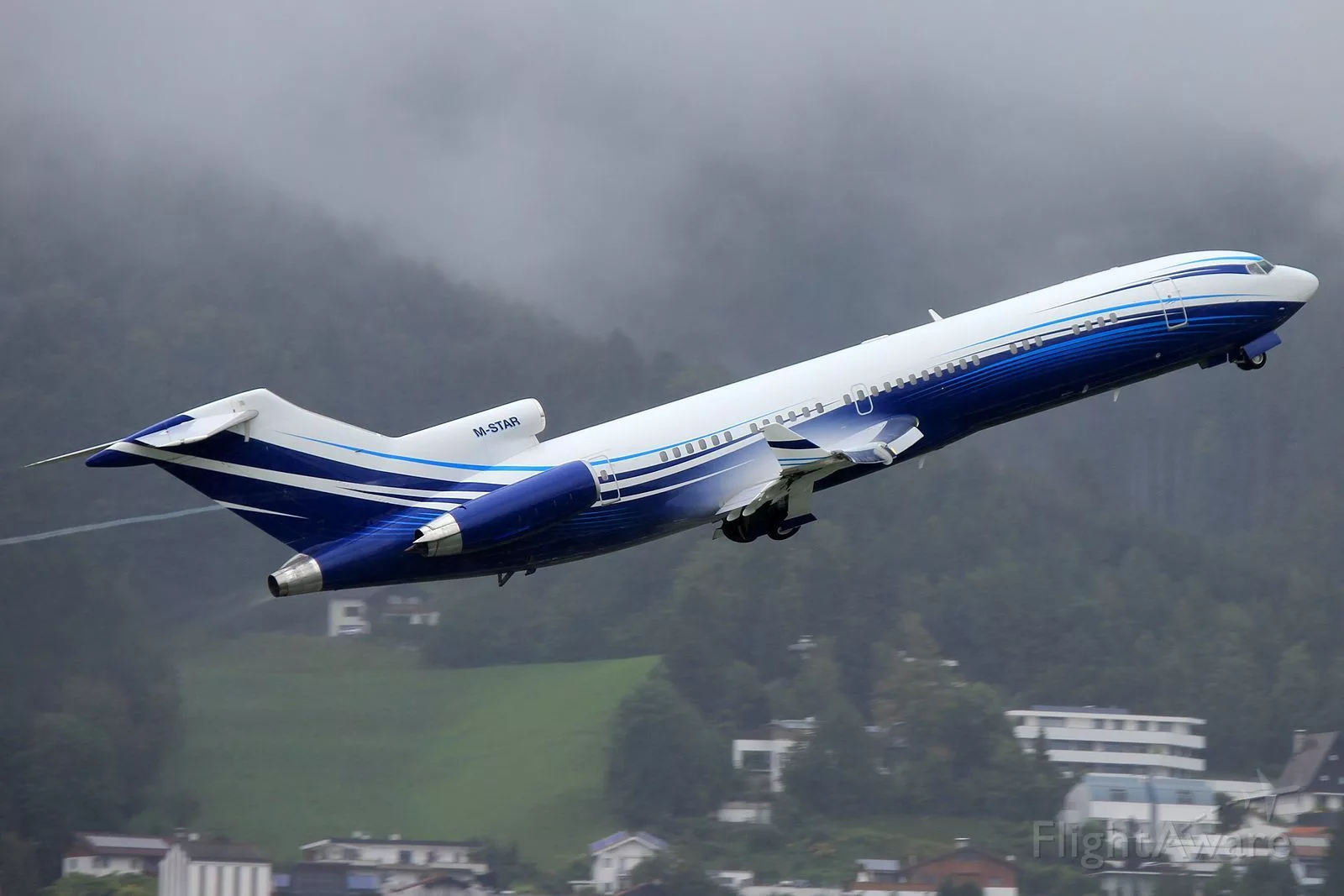 He ostavat hylätyn Boeing 727:n vain 8000 eurolla: ”Kaverit, teillä on täällä pommi.”